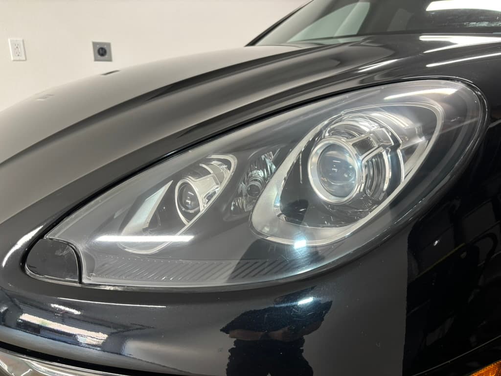 2015 Porsche Macan - 24 
