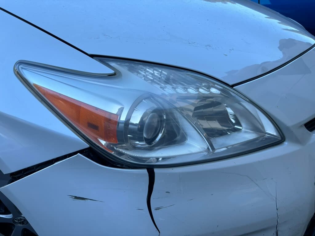 2014 Toyota Prius - 4 