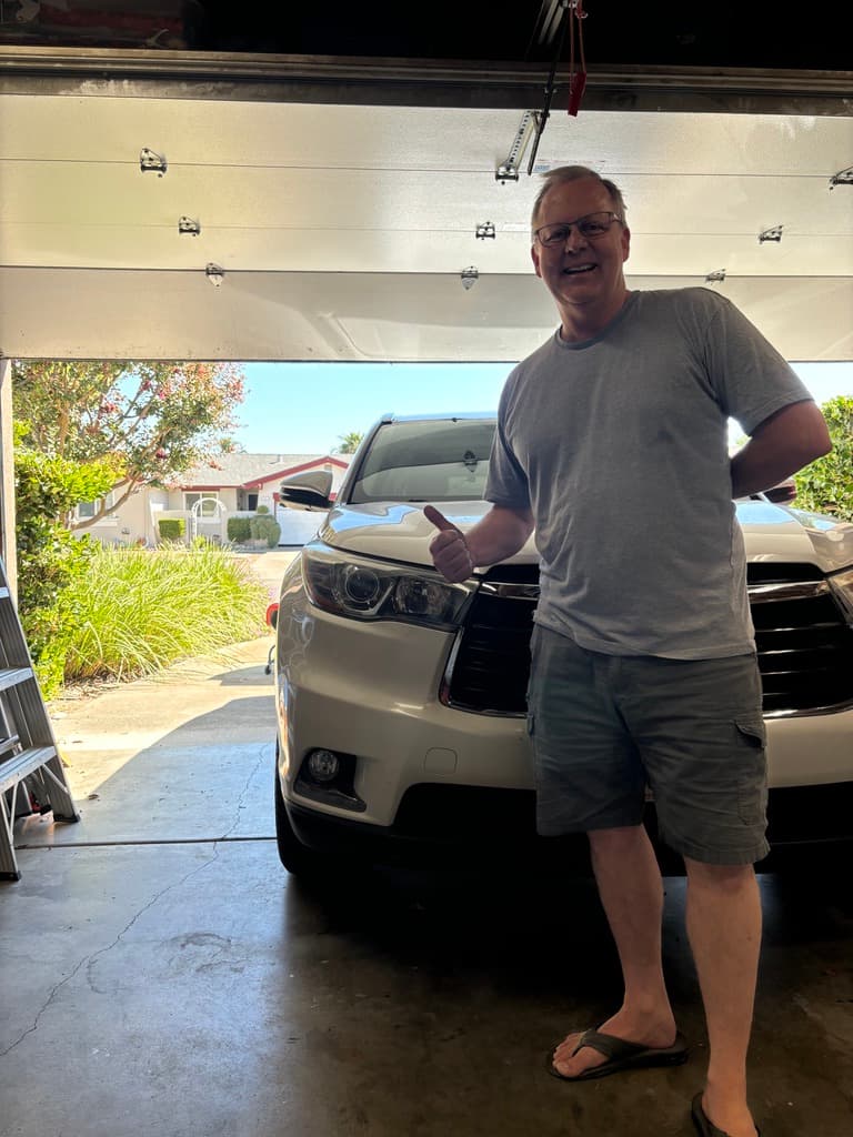2015 Toyota Highlander - 16 