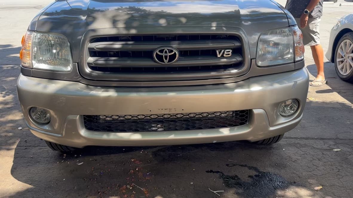 2004 Toyota Sequoia - 3 